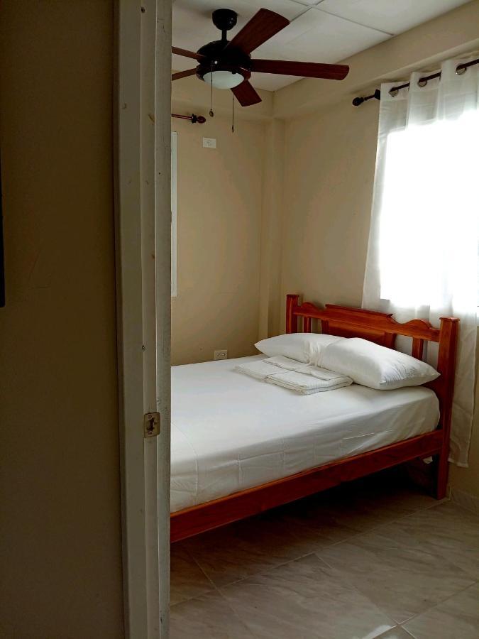 Апартаменты Habitacion Privada A 8 Minutos Del Aeropuerto Tocumen Tapia Numero Dos Экстерьер фото