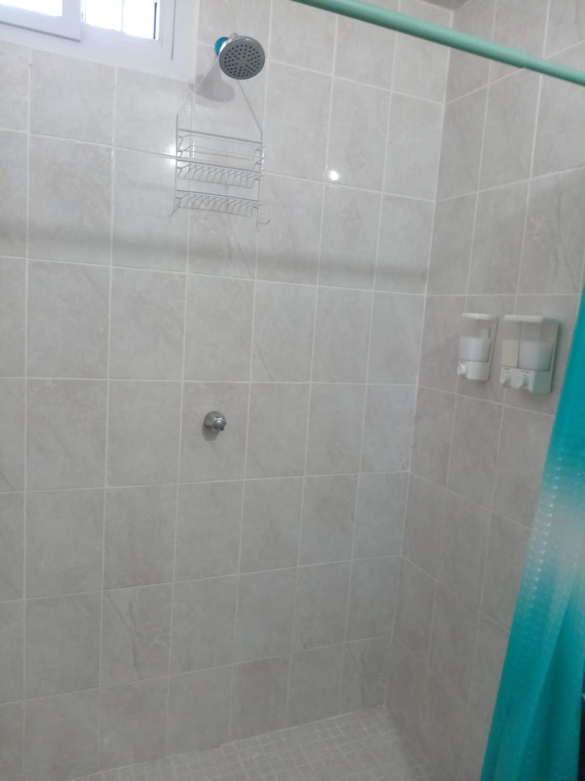 Апартаменты Habitacion Privada A 8 Minutos Del Aeropuerto Tocumen Tapia Numero Dos Экстерьер фото
